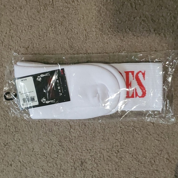 Guess Originals x Pleasures Logo Socks - Picture 2 of 3